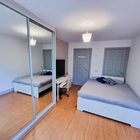 Ballybrit Private Homestay *